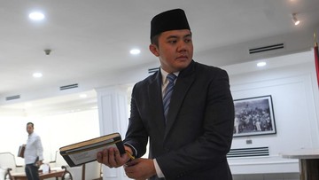 seskab-teddy-bantah-program-mbg-pakai-anggaran-pendidikan