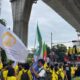 teriakan-“polisi-pembunuh”-menggema-di-mabes-polri,-mahasiswa-desak-hukuman-berat-untuk-bripda-mesias