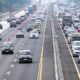 wajib-diperhatikan-pengemudi,-ini-hal-hal-yang-dilarang-saat-penerapan-one-way-dan-contraflow