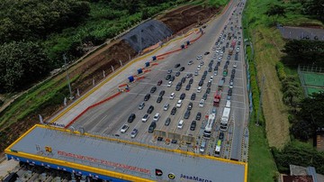 Polri Atur Arus Balik Jakarta, One Way Dihentikan Bertahap