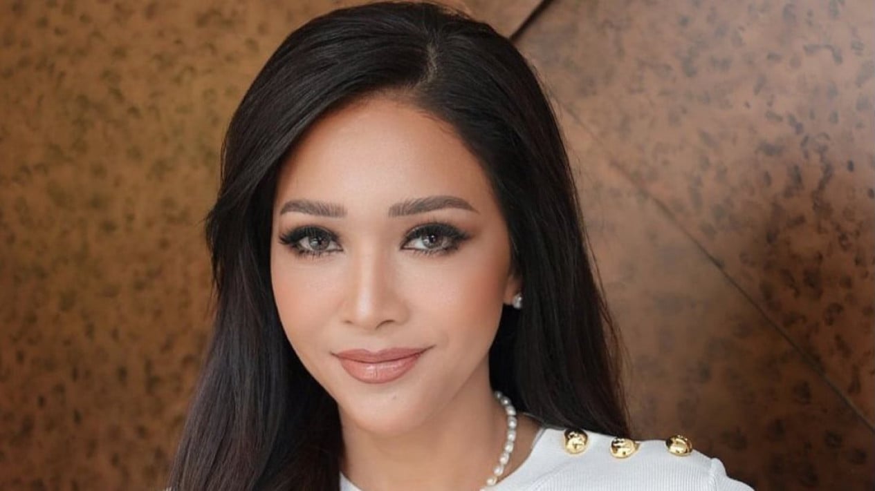 ngalahin-hotel-mewah,-hidangan-lebaran-serba-internasional-maia-estianty-bikin-netizen-pengin-ikut-halal-bihalal