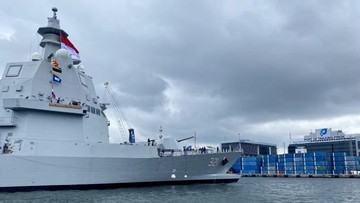 kapal-perang-baru-tni-al-tiba-di-jakarta-usai-berlayar-dari-italia