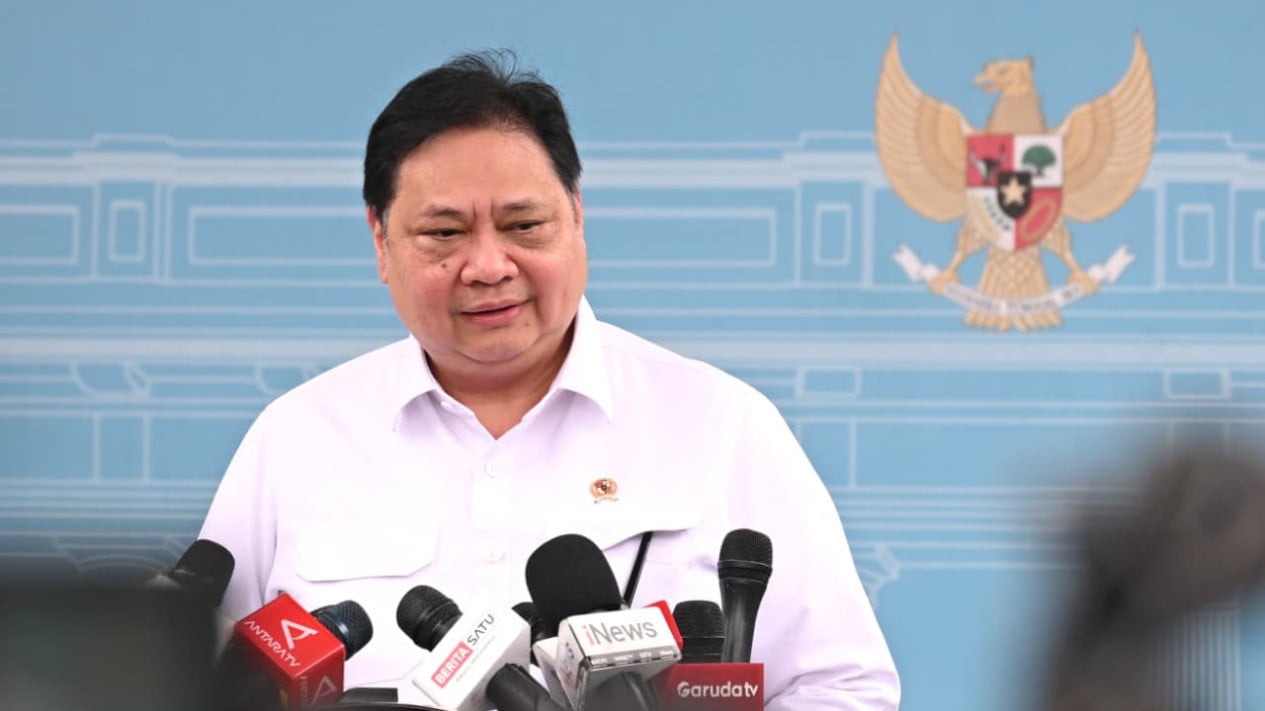 pemerintah-pangkas-anggaran-perjalanan-dinas-asn:-dalam-negeri-50%,-luar-negeri-70%