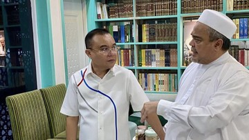 dasco-dan-prasetyo-hadi-temui-rizieq-shihab-di-petamburan