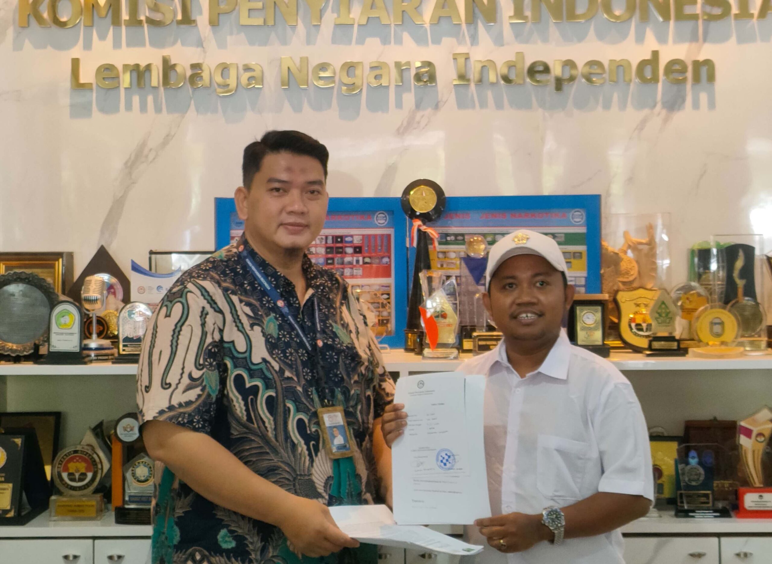pb-semmi-resmi-laporkan-permadi-arya-ke-kpi