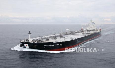 bahlil:-indonesia-sudah-kantongi-alternatif-impor-minyak-dan-lpg-di-luar-timur-tengah