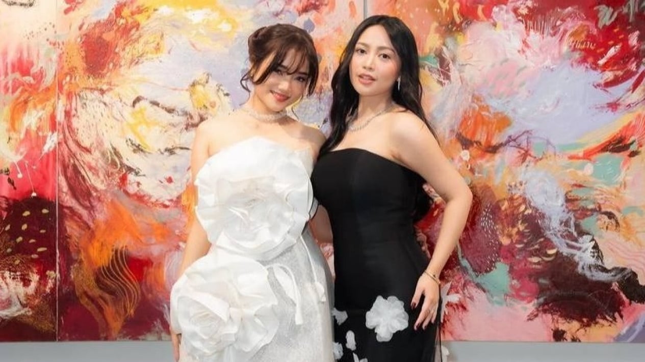 rachel-vennya-menangis-dipelukan-fuji-usai-rumah-pemberian-mantan-suami-mendadak-ingin-dijual