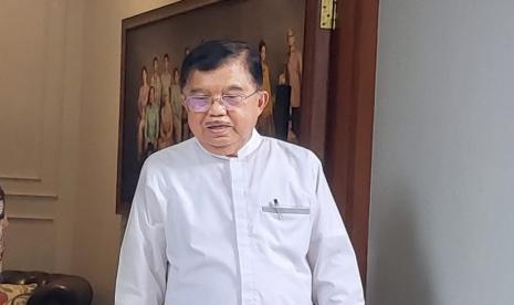 jusuf-kalla-usul-subsidi-energi-dikurangi-demi-tekan-defisit:-kalau-harga-murah,-orang-tak-berhemat