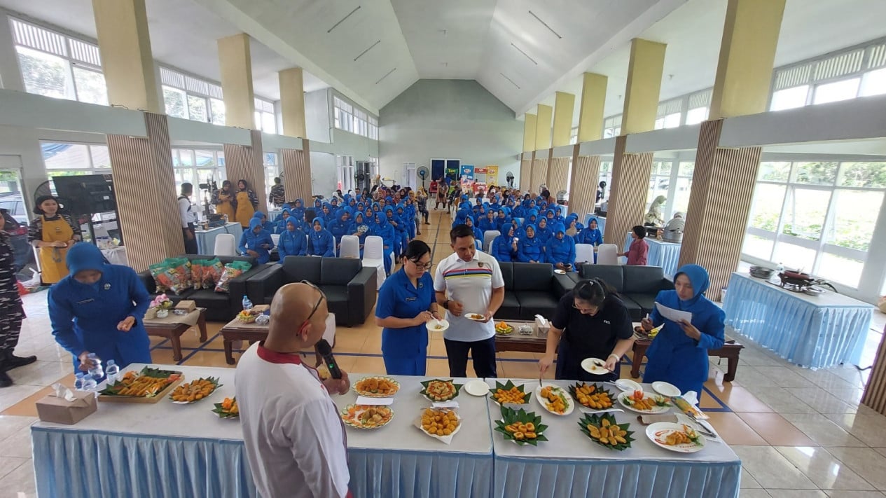 perkuat-kemandirian-masyarakat-pesisir,-intip-kolaborasi-tni-al-dan-fks-group