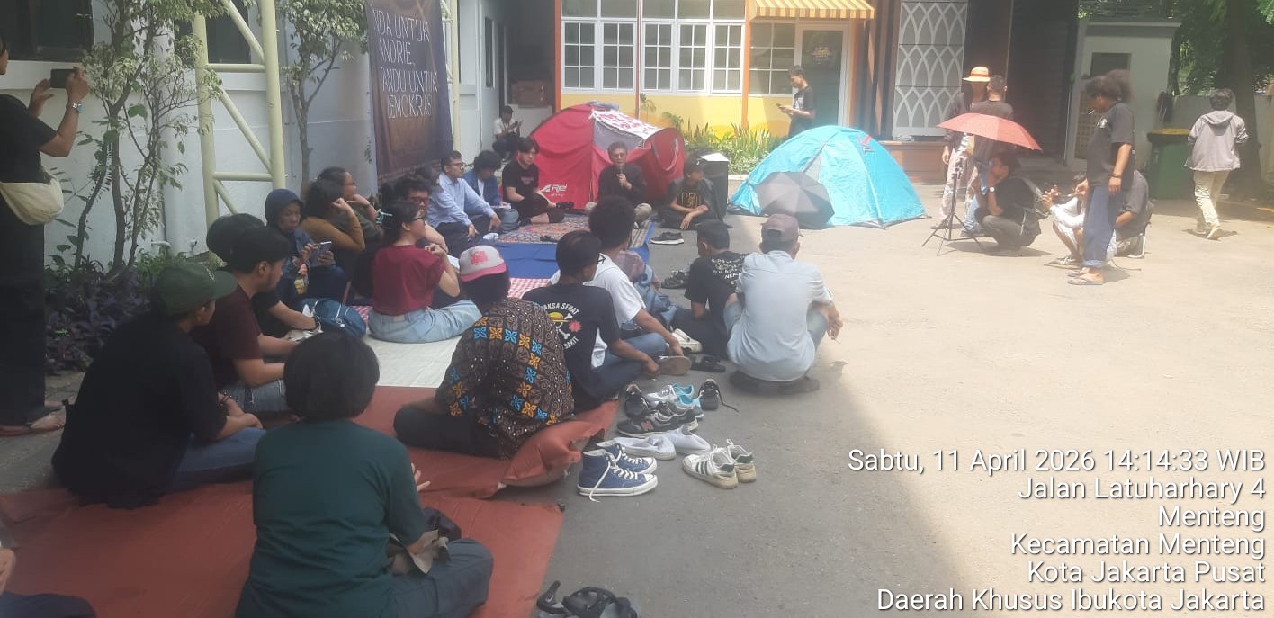 5-hari-menginap-di-komnas-ham!-kolektif-merpati-desak-kasus-andrie-yunus-dibongkar-tuntas:-makin-ditekan,-makin-melawan!