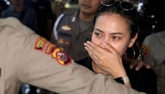 wanita-penginjak-alquran-di-lebak-minta-maaf,-kasus-naik-ke-tahap-penyidikan