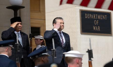 Sjafrie dan Hegseth Teken MDCP, Izin Lintas Udara AS Belum Disepakati