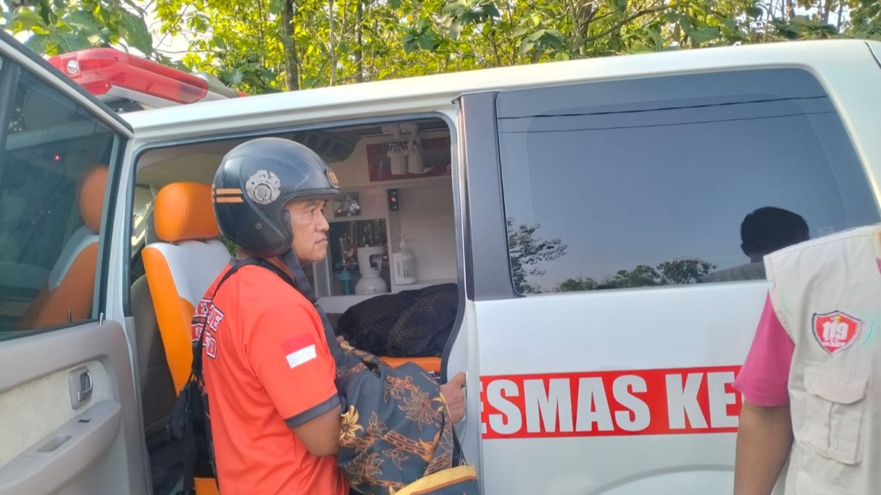 satu-keluarga-tenggelam-di-embung-sigit-sragen,-ibu-dan-anaknya-tewas
