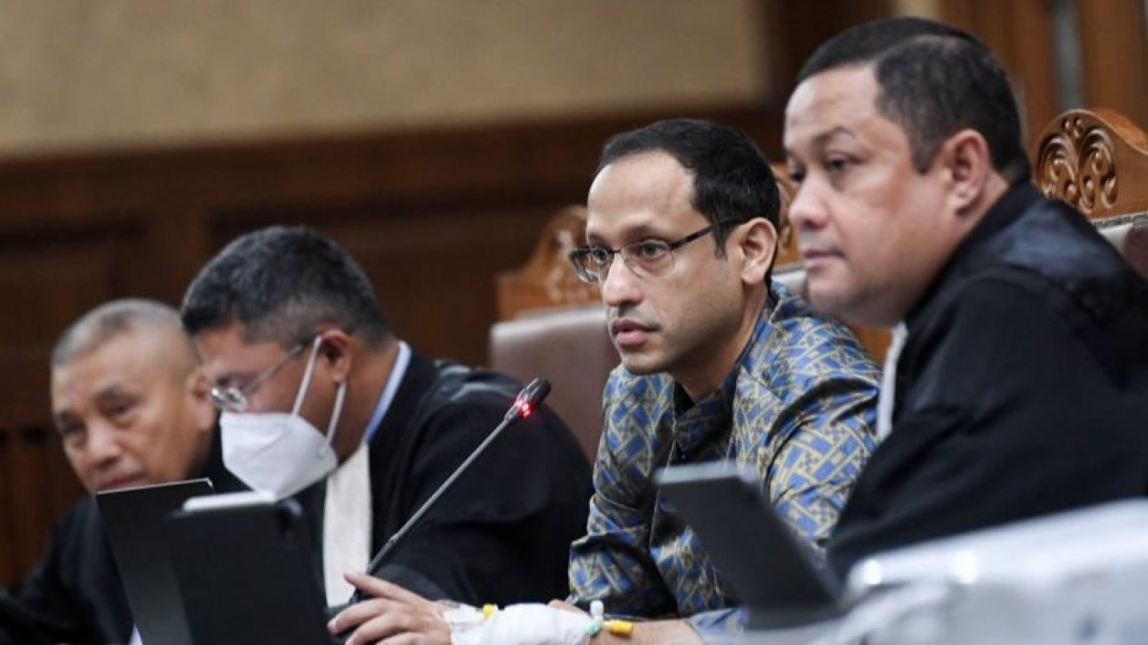 tuntutan-18-tahun-ke-nadiem-dinilai-abaikan-fakta-persidangan,-pengacara-soroti-pembuktian-jaksa