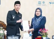 Wali Kota Sawahlunto Hadiri Rapat Paripurna DPRD Bahas LKPJ