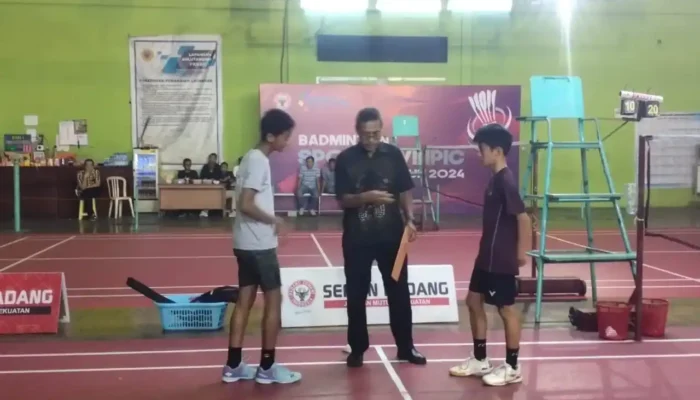 Disdikbud Padang Sukses Gelar O2SN Bulu Tangkis Tingkat SD dan SMP