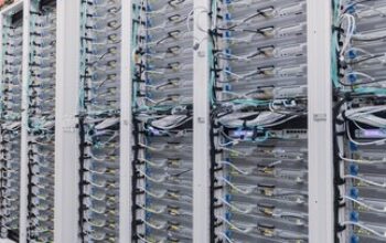 IDPRO Proyeksikan Kapasitas Data Center Indonesia Melonjak Jadi 1,65 Gigawatt