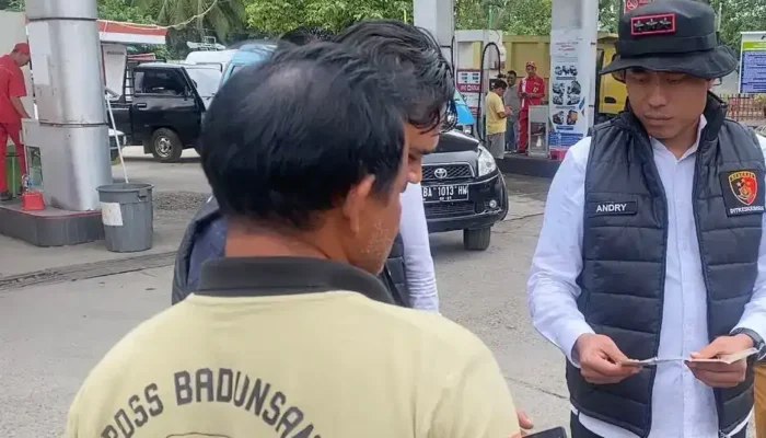 Polda Sumbar Bongkar Praktik Penimbunan Solar untuk Tambang Ilegal di Solok