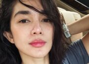 ussy-sulistiawaty-sindir-orang-ngutang-15-tahun-belum-bayar-kini-hidup-bergelimang-harta,-siapa?
