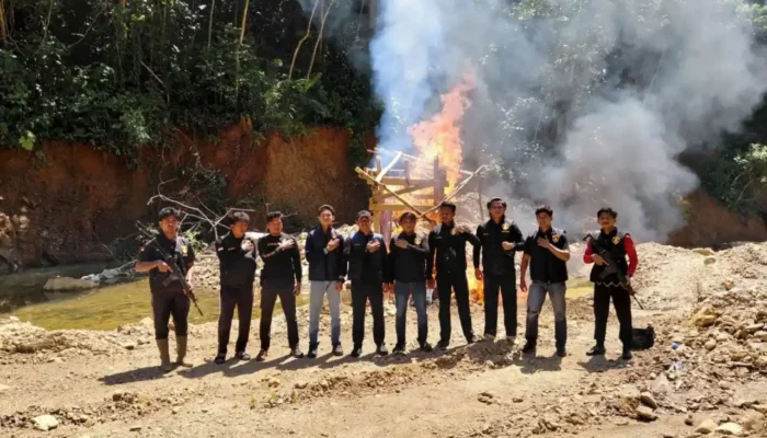Polres Solok Selatan Gerebek dan Musnahkan Lokasi Tambang Emas Ilegal