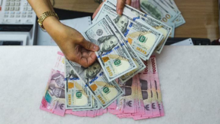 Rupiah Diprediksi Kembali Melemah pada Perdagangan Pekan Depan