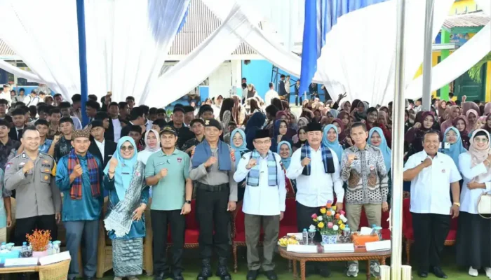 Wawako Padang Puji Kreativitas Siswa dalam Pentas Seni Galaksi Spentwosix