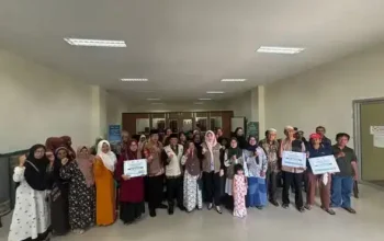 Baznas Padang Panjang Salurkan Bantuan Dana Zakat Rp739 Juta bagi 1.173 Mustahik