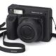 fujifilm-instax-wide-400-jet-black-padukan-fungsi-analog-dan-estetika