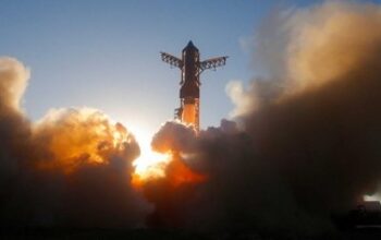 Saham SpaceX Turun 6,5 Persen Saat Euforia IPO Mereda