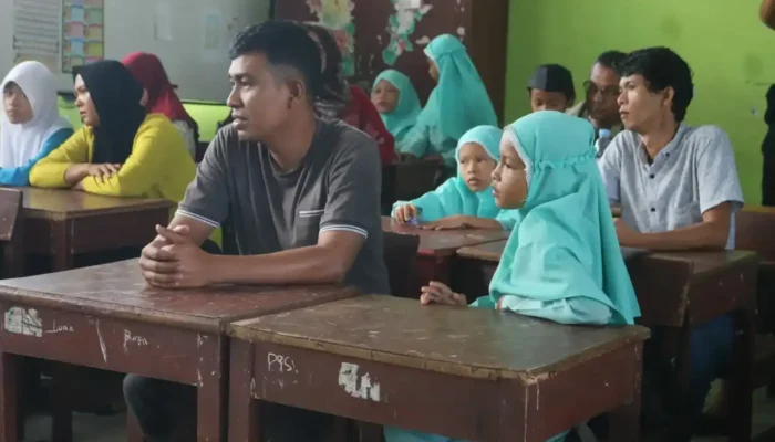 SDN 04 Terandam Padang Imbau Ayah Ambil Rapor Anak Secara Langsung