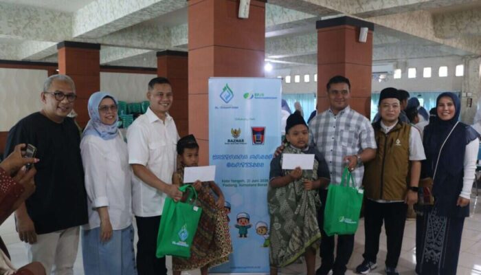 BPJS Ketenagakerjaan Bantu Khitan Gratis 100 Anak di Padang