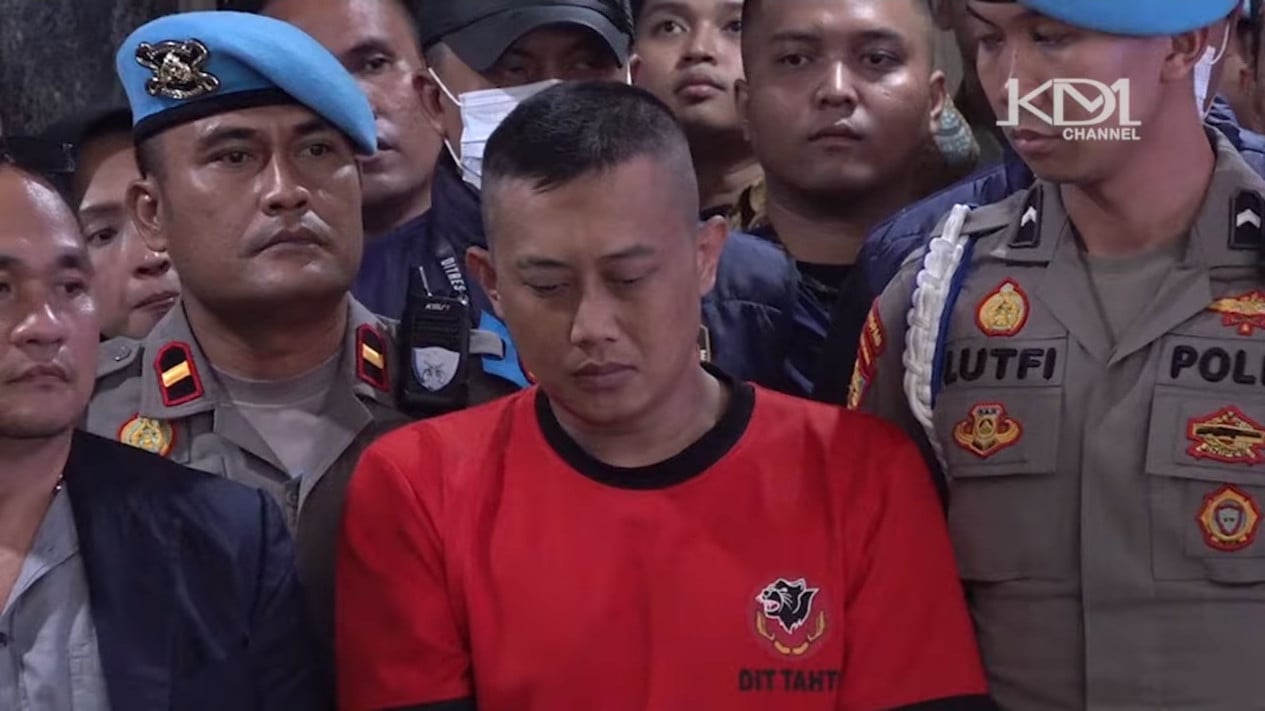 momen-taufik-hidayat-terlihat-ingin-menangis-usai-dicecar-pertanyaan-dari-awak-media