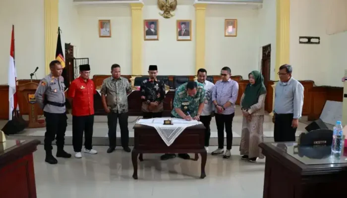 DPRD dan Pemko Pariaman Sahkan Perda Kawasan Tanpa Rokok Demi Kesehatan