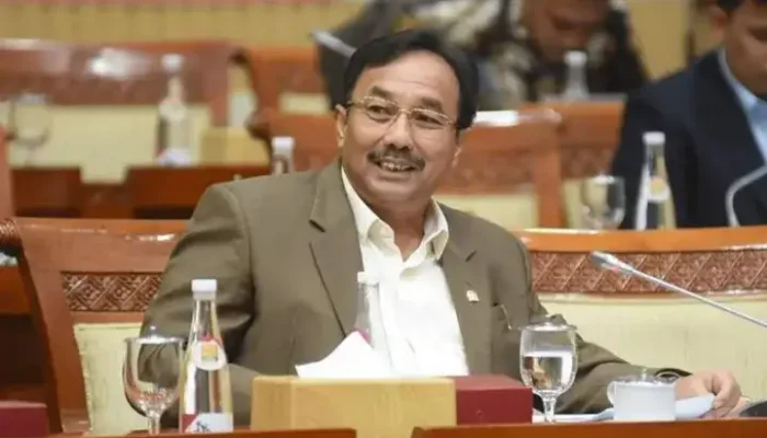 DPR Perkuat Kewenangan Polri Lewat Revisi UU untuk Berantas Kejahatan Siber