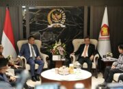Dony Oskaria dan DPR Dorong Aksi Kolektif Buyback Saham BUMN