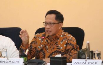 Tito Karnavian Instruksikan Pemda Sinkronkan Program Pemulihan Bencana di Sumatera