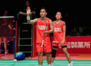 Pebulu tangkis Indonesia Alwi Farhan dalam laga babak 16 besar Japan Open 2026 di Tokyo
