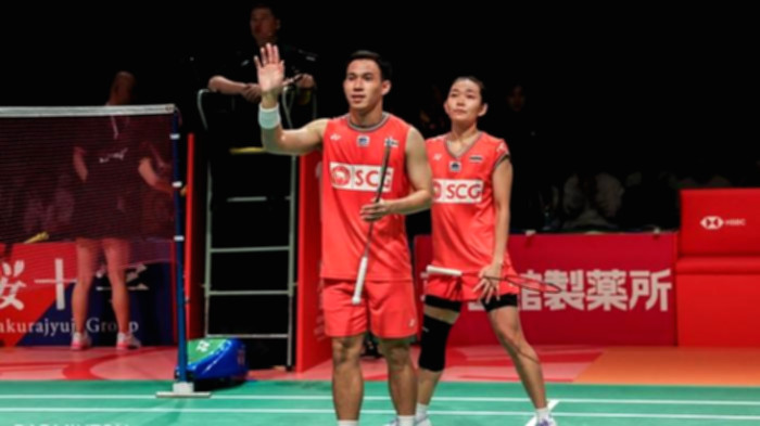 Pebulu tangkis Indonesia Alwi Farhan dalam laga babak 16 besar Japan Open 2026 di Tokyo