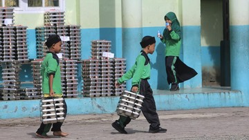 daftar-dugaan-bancakan-proyek-mbg:-molis,-tv,-sepatu-hingga-ompreng