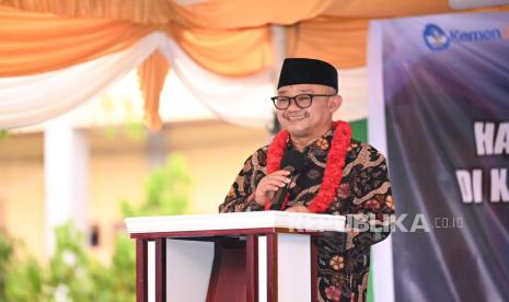 pelibatan-kantin-masih-dikaji,-mendikdasmen:-yang-sudah-diputuskan,-tidak-semua-siswa-menerima-mbg
