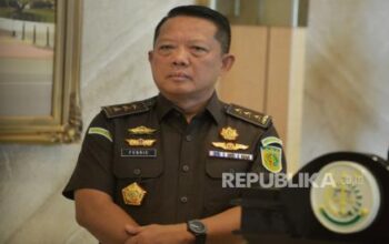 TNI Perketat Pengamanan Kediaman Jampidsus Febrie Adriansyah Pasca Penggeledahan Polisi