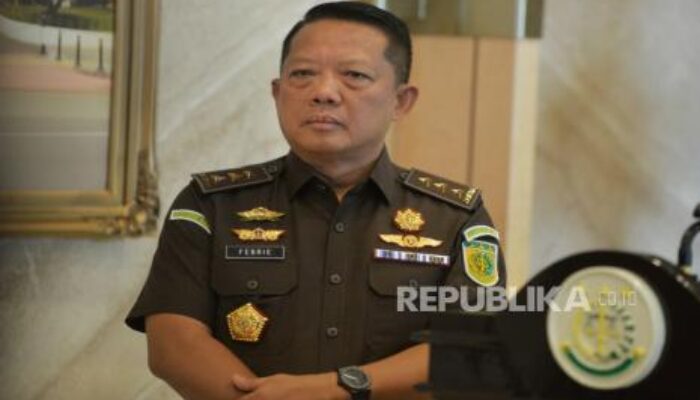 TNI Perketat Pengamanan Kediaman Jampidsus Febrie Adriansyah Pasca Penggeledahan Polisi