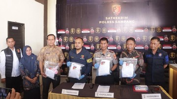 remaja-di-sampang-diduga-diperkosa-27-orang:-12-ditangkap,-15-buron