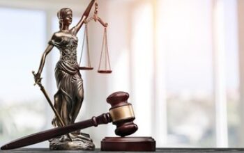Peradi Profesional Dorong RUU HPI Atasi Ketidakpastian Hukum Transaksi Lintas Negara