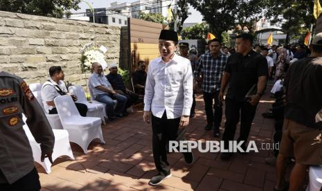 pengacara:-15-rekan-kuliah-jokowi-akan-hadir-di-persidangan,-berbagi-pengalaman-kuliah-bersama