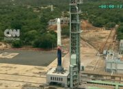 detik-detik-peluncuran-perdana-roket-india-vikram-1-sukses-mengorbit