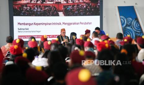 di-kongres-nasional-pmkri,-sudirman-said-ajak-aktivis-mahasiswa-bangun-kepemimpinan-intrinsik