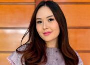 sarah-gibson-tolak-mentah-mentah-permintaan-maaf-suami-yang-ketahuan-selingkuh