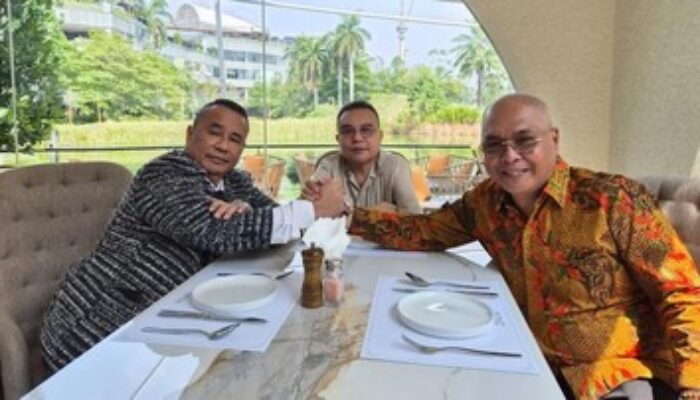 Dasco Pertemukan Hotman Paris dengan Ketua Umum PWI di Tengah Konflik