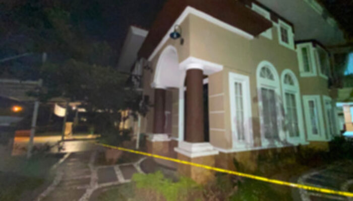 Garis Polisi Terpasang di Rumah Jampidsus Kawasan Sentul